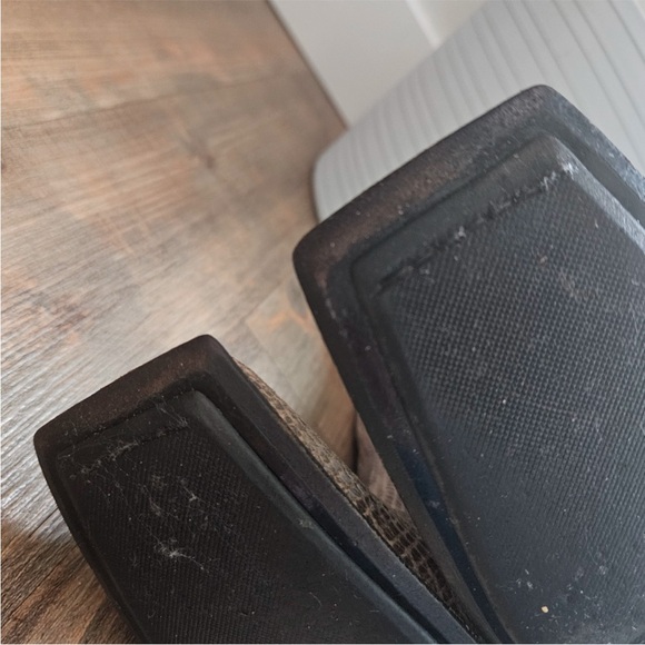 Stuart Weitzman boots size 8 snakeskin leather tan 3" heels ankle square Toes - Picture 14 of 16